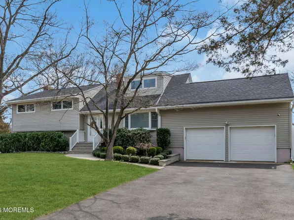 14 Riveredge Road, Tinton Falls, NJ 07724