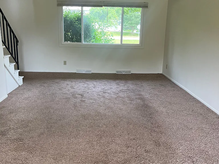 dining/living room