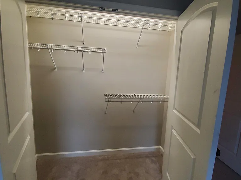 Master Closet, Larger