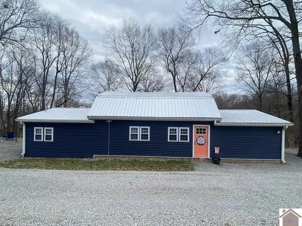 6 Kit Carson Ln, Benton, KY 42025