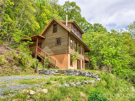 2nd image of 1146 Thomas Branch Rd
