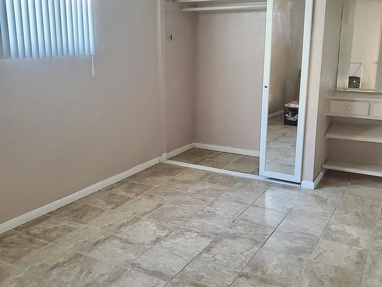 2331 Grand Ave — Photo 8
