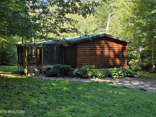 134 Noel Dr, Gatlinburg, TN 37738