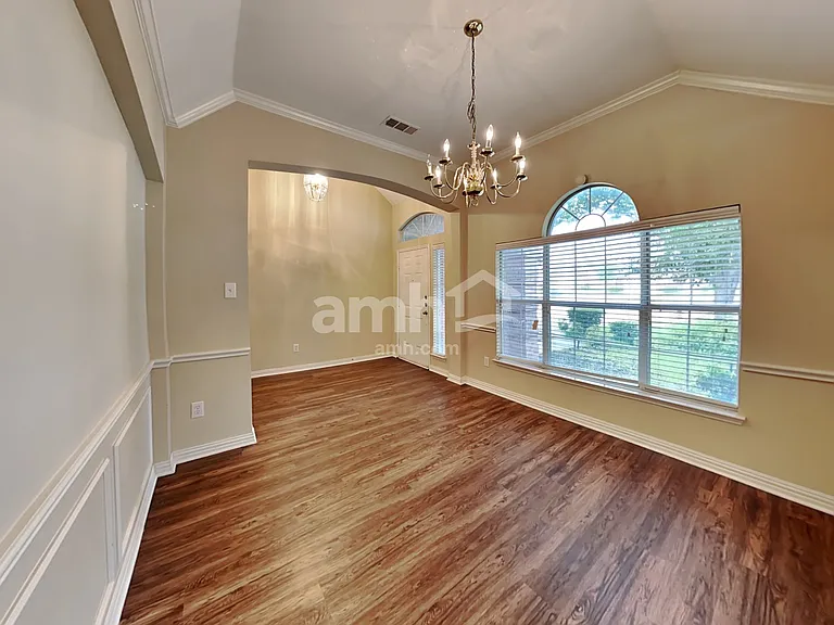 4308 Rebecca Ct — Photo 7