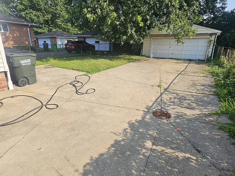 20150 Goller Ave — Photo 22