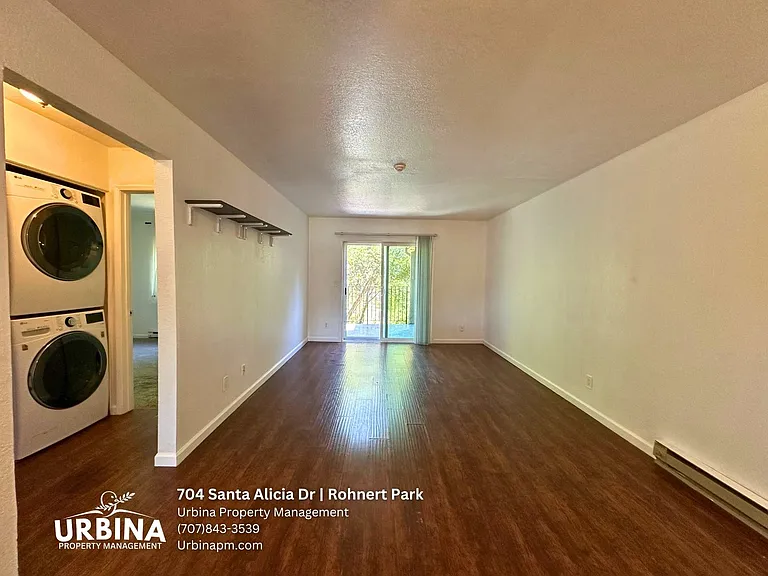 704 Santa Alicia Dr — Photo 7