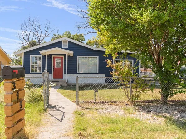 315 E Cortinas St, Del Rio, TX 78840