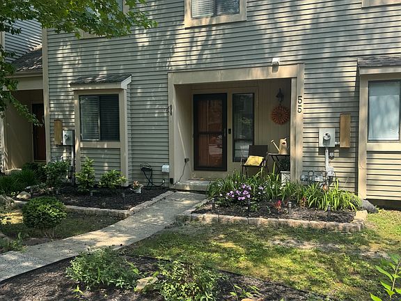 3rd image of 55 Dorset Ct