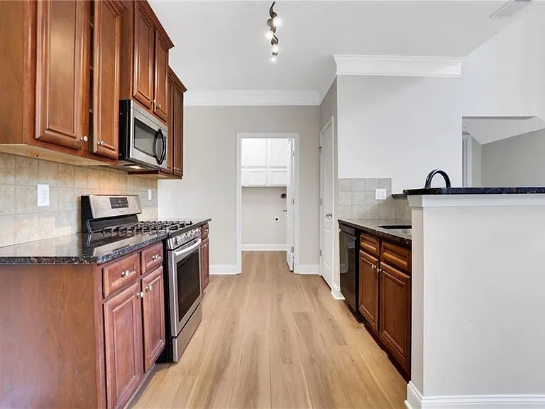 1440 Buckskin Trl — Photo 2