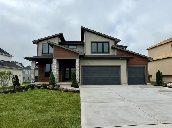15291 W 161st Ter, Olathe, KS 66062