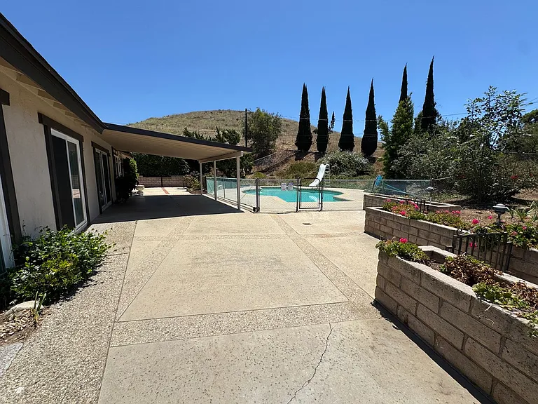 2 Marimar St — Photo 16