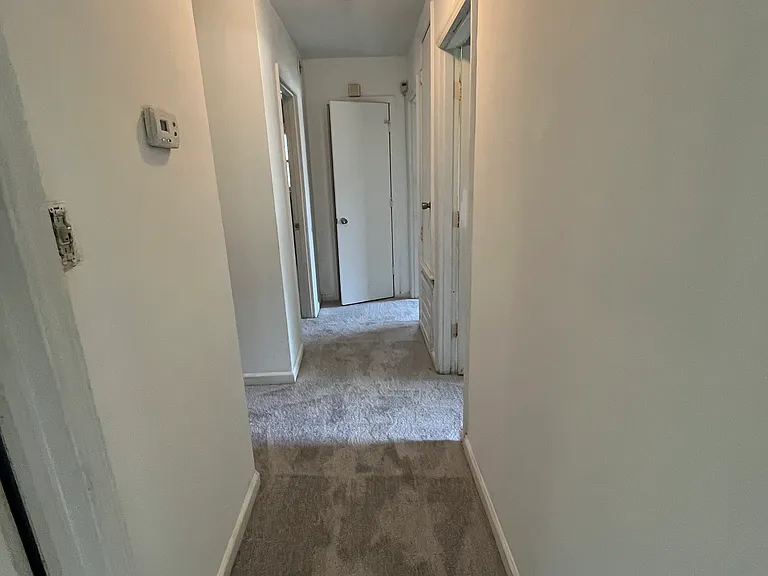 7601 Ireland Dr — Photo 5