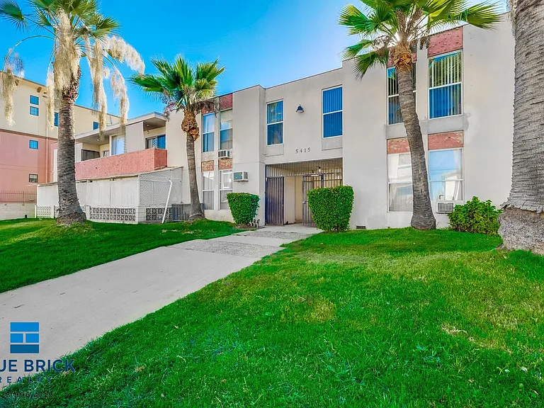 5415 Corteen Pl #22 — Photo 3