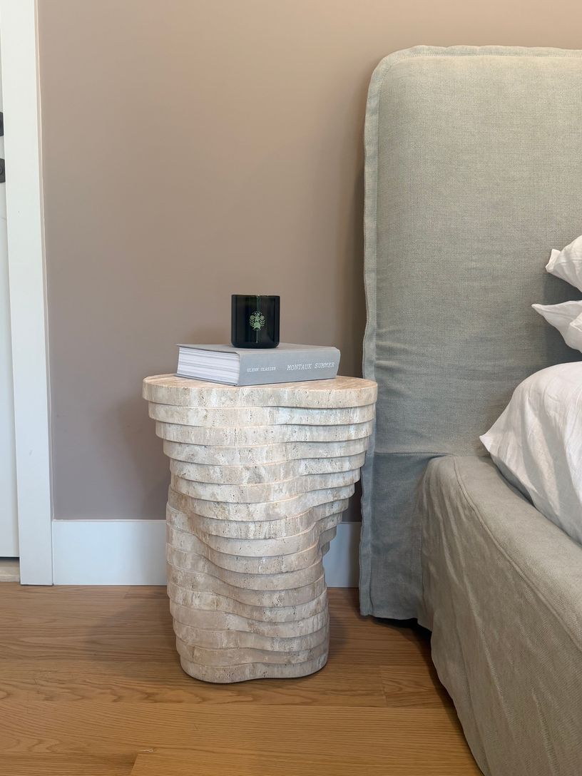Guest Nightstand