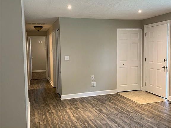 4th image of 5050 Nielson Ct