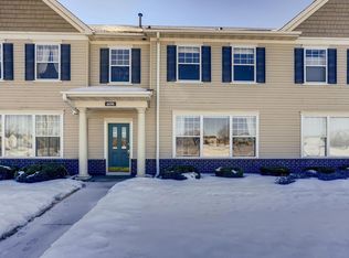 6696 W Laketowne Dr, Albertville, MN 55301