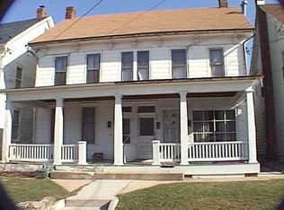 225 N Main St #2, Red Lion, PA 17356