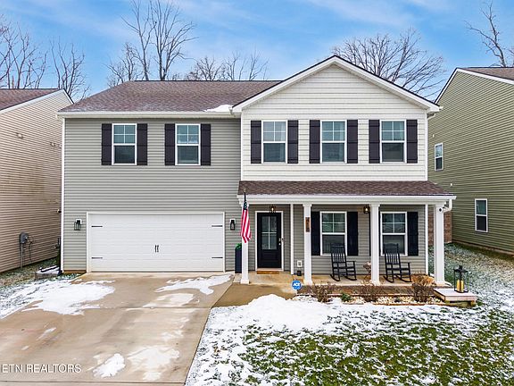 2nd image of 418 Hayley Marie Ln