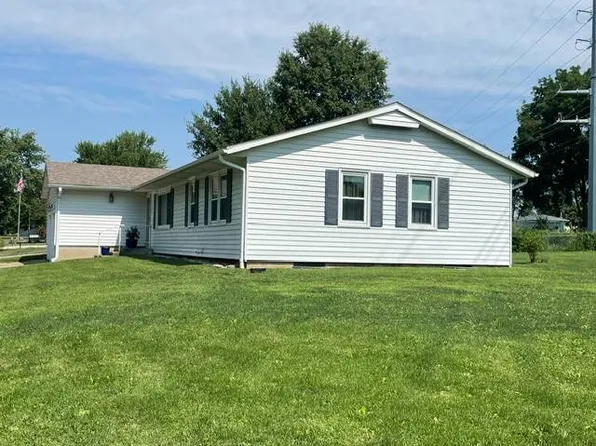 1900 Madison St, Trenton, MO 64683