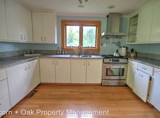 2739 Millikan Rd, Chapel Hill, NC 27516