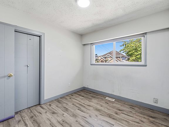 3rd image of 14742 106a Ave