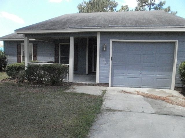 1st image of 3332 Chantilly Ln