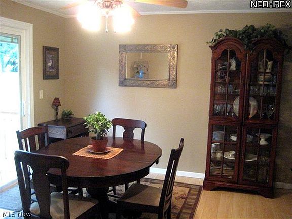 5th image of 980 Curtwood Dr