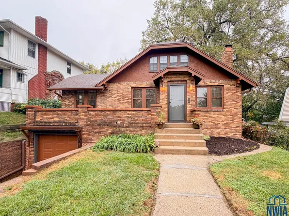 2827 Summit St, Sioux City, IA 51104