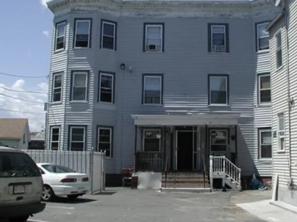 99 South St, Lynn, MA 01905