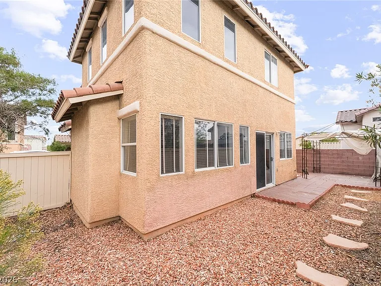 7858 Windhamridge Dr — Photo 20