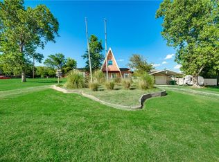 8822 Merritt Rd, Rowlett, TX 75089