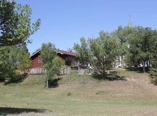 405 Olin St, Nisland, SD 57762