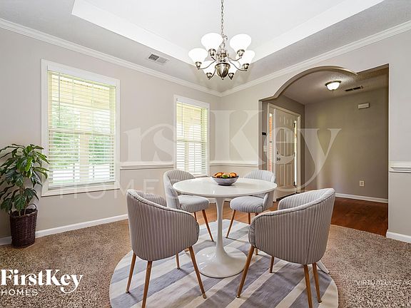 5th image of 3349 Meadovista Dr