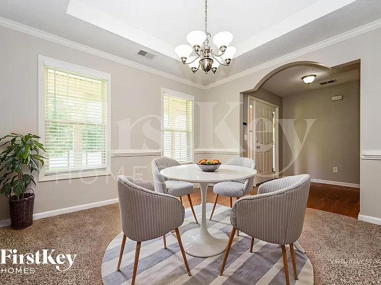 3349 Meadovista Dr — Photo 5