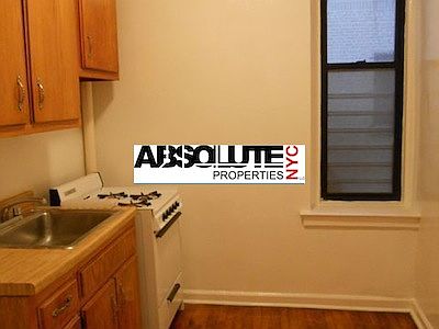 4th image of 655 Pelham Pkwy N APT 6A