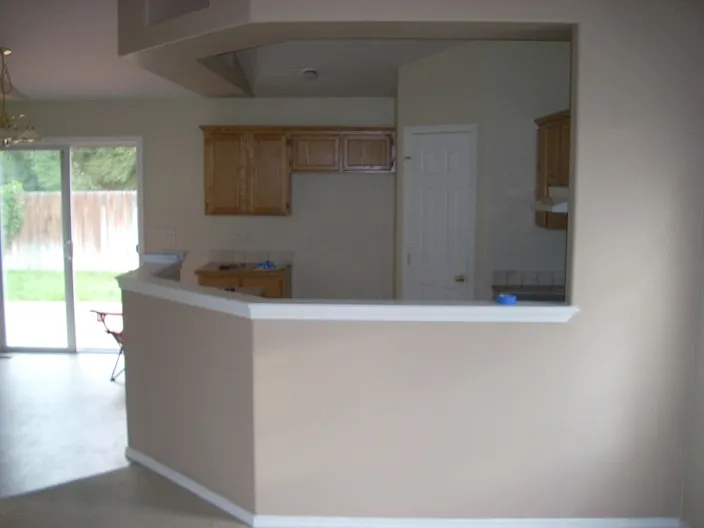 4004 E Park Ridge Dr — Photo 2