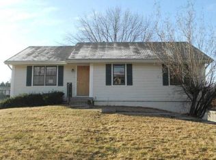 521 Clyde St, Liberty, MO 64068