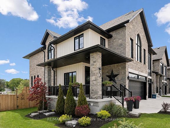 2nd image of 3 Queensbrook Cres