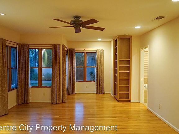 5th image of 5073 Canterbury Dr