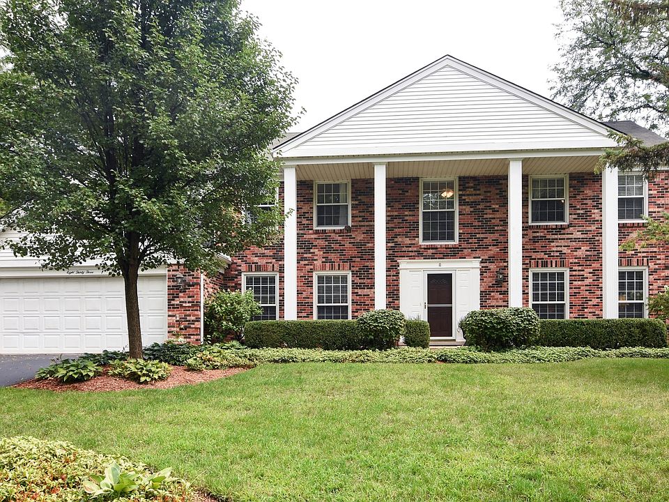 1st image of 833 S Willow Walk Dr