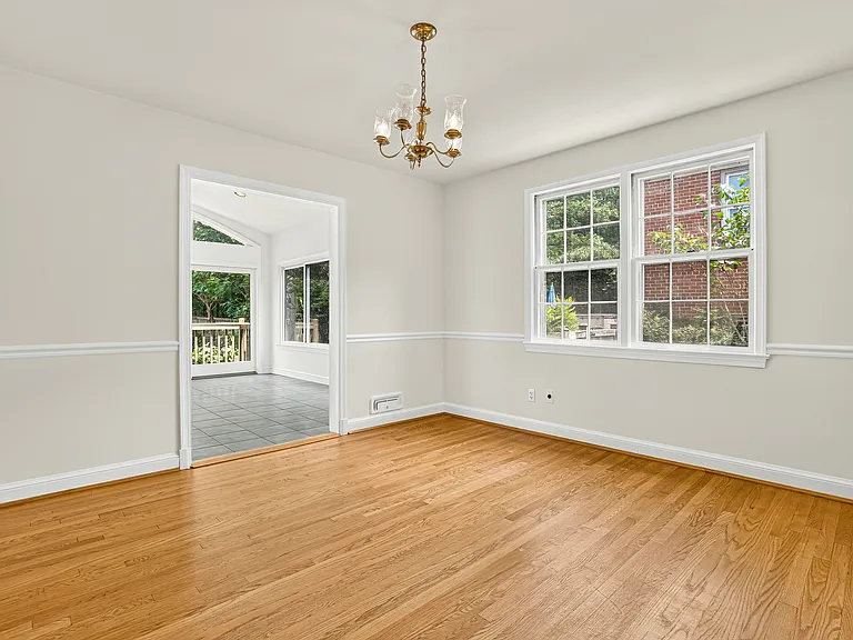 5625 Ogden Rd — Photo 10