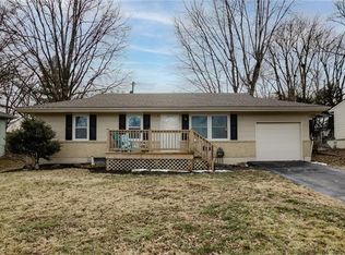 5227 NE 39th St, Kansas City, MO 64117
