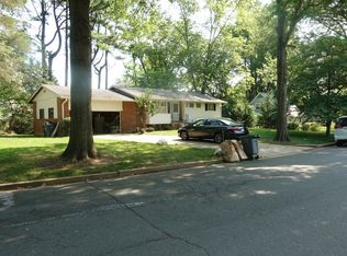 2605 Ogden St, Falls Church, VA 22043