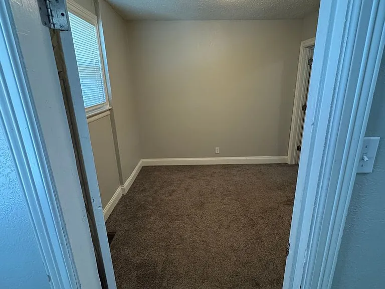 1128 N Jefferson Ave #A — Photo 17