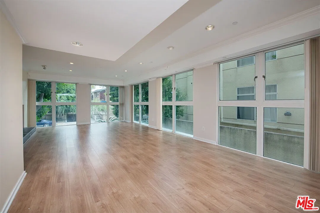 2 bed, 2.0 bath, 1520 sqft, $3,500 — Photo 4