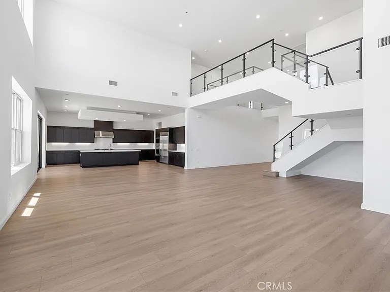 11712 N Churchill Way — Photo 9