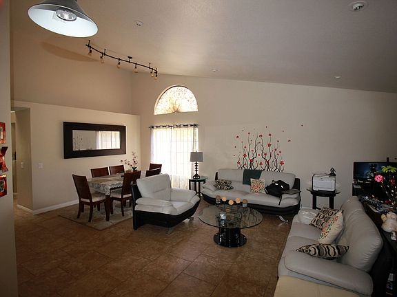 5th image of 1220 Sunny Crest Cir