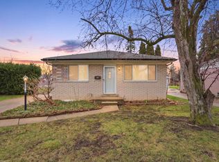 27624 Edward St, Roseville, MI