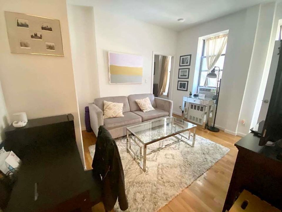 1st image of 18 1st Ave APT 5