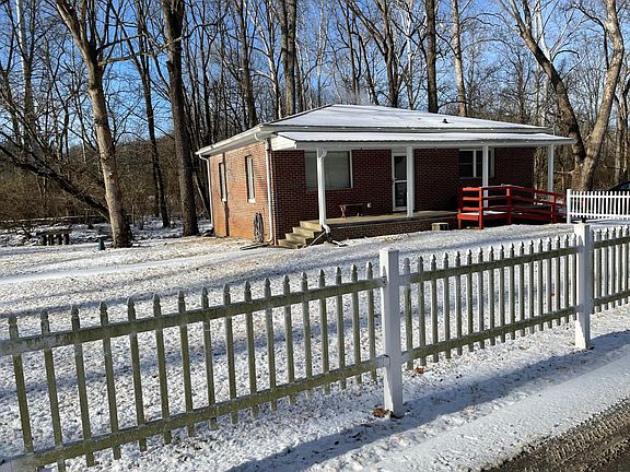 View of the cottage from Stonemill Road